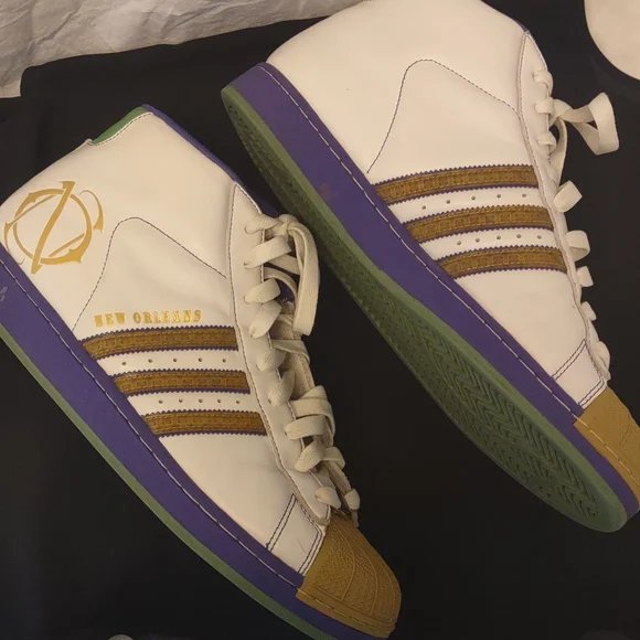 Addidas New Orleans Hi Top White Leather Basketball Sneakers Gym Shoes